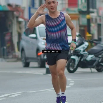 Runner Photo 8814042