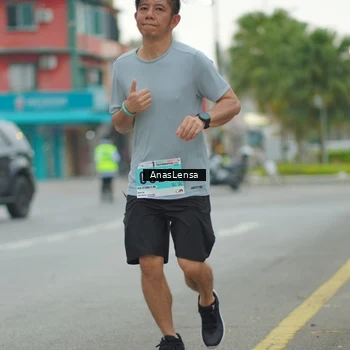 Runner Photo 8814050