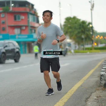 Runner Photo 8814056