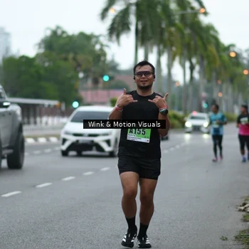 Runner Photo 8814121
