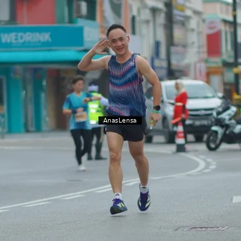 Runner Photo 8814127