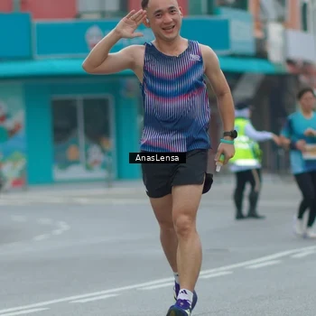 Runner Photo 8814140
