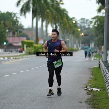 Runner Photo 8814159