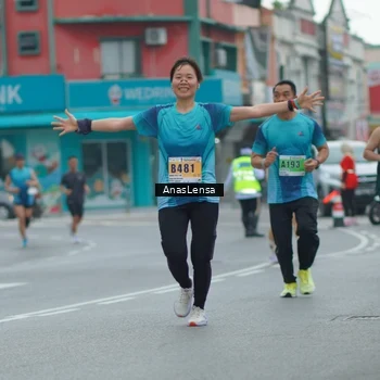 Runner Photo 8814207