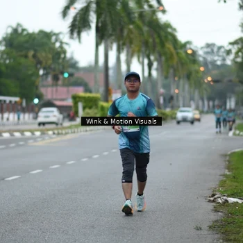 Runner Photo 8814210