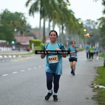 Runner Photo 8814259