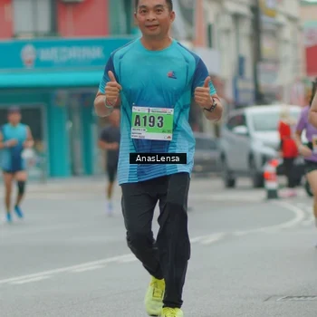 Runner Photo 8814261