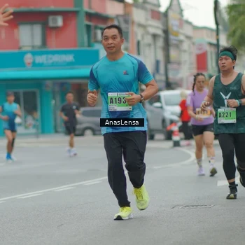 Runner Photo 8814268
