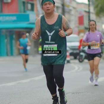 Runner Photo 8814312