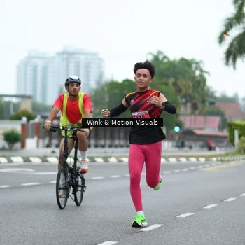 Runner Photo 8814343