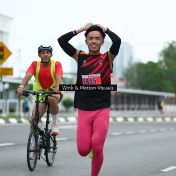 Runner Photo 8814348