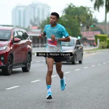 Runner Photo 8814410