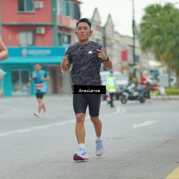Runner Photo 8814519