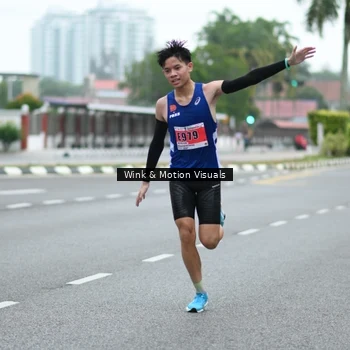 Runner Photo 8814546
