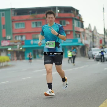 Runner Photo 8814619