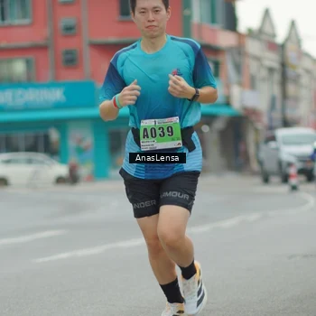 Runner Photo 8814620