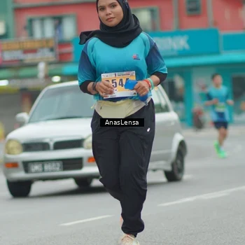 Runner Photo 8814676