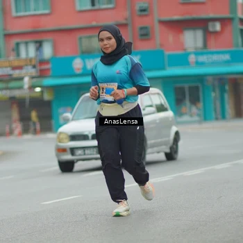 Runner Photo 8814677