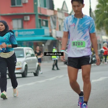 Runner Photo 8814679