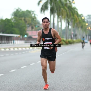 Runner Photo 8814743