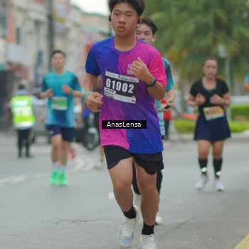 Runner Photo 8814749