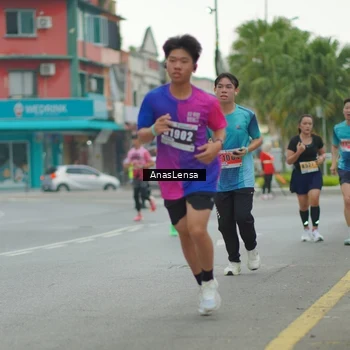 Runner Photo 8814759