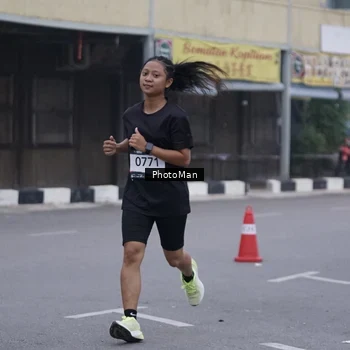 Runner Photo 8814767