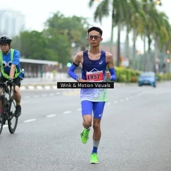 Runner Photo 8814810