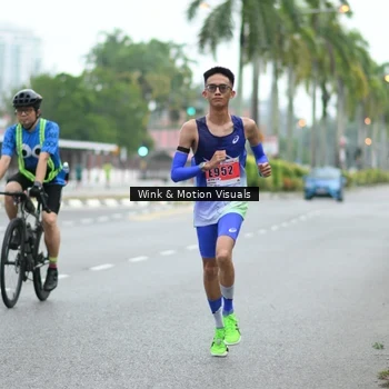 Runner Photo 8814815
