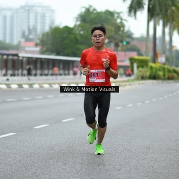 Runner Photo 8814835