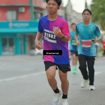 Runner Photo 8814859