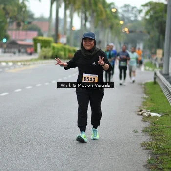 Runner Photo 8814883