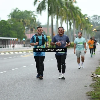 Runner Photo 8814909