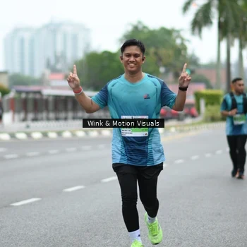 Runner Photo 8814916