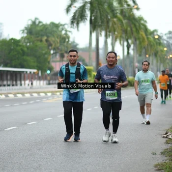 Runner Photo 8814917
