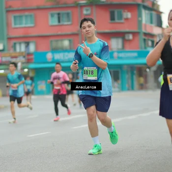 Runner Photo 8814932