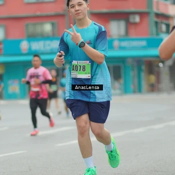 Runner Photo 8814935