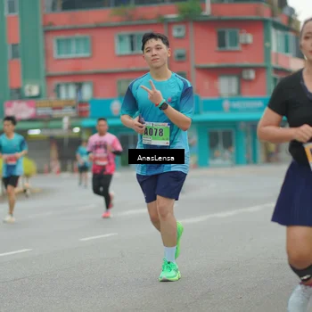 Runner Photo 8814994