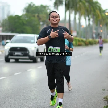 Runner Photo 8814999