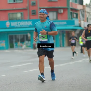 Runner Photo 8815053
