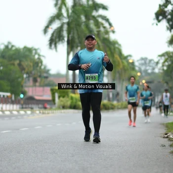 Runner Photo 8815069