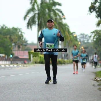Runner Photo 8815078
