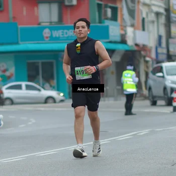 Runner Photo 8815114