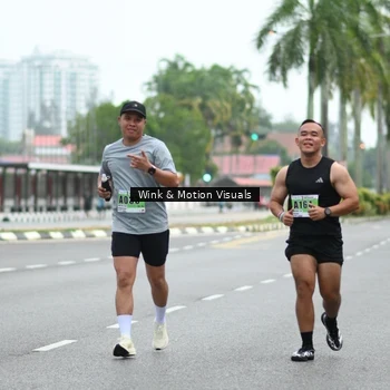 Runner Photo 8815151