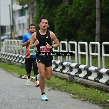 Runner Photo 8815279