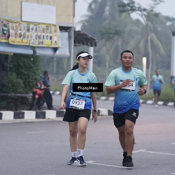 Runner Photo 8815368