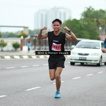 Runner Photo 8815524