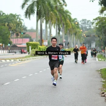 Runner Photo 8815535