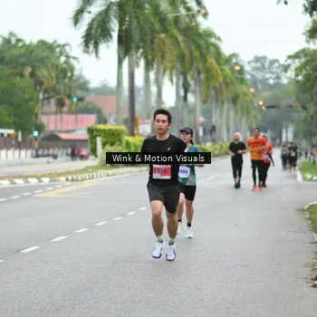 Runner Photo 8815544