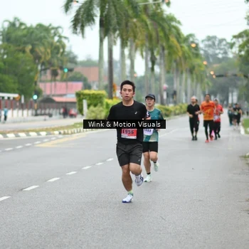 Runner Photo 8815546